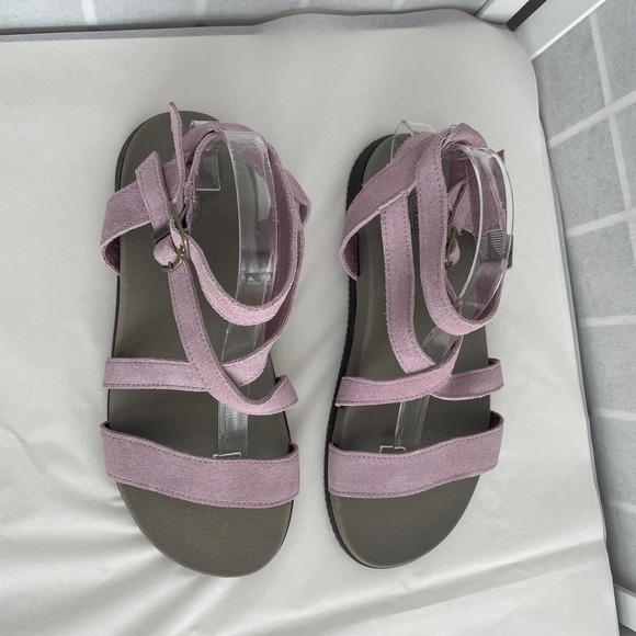 Chaco Sz 10 Rose Gladiator Sandals Leather Double Buckle Lavender Purple Comfy - Picture 3 of 8